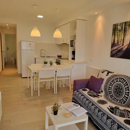 Cómodo Con Piscina Común Cerca De La Playa - Hisp-236-39 Apartamento *